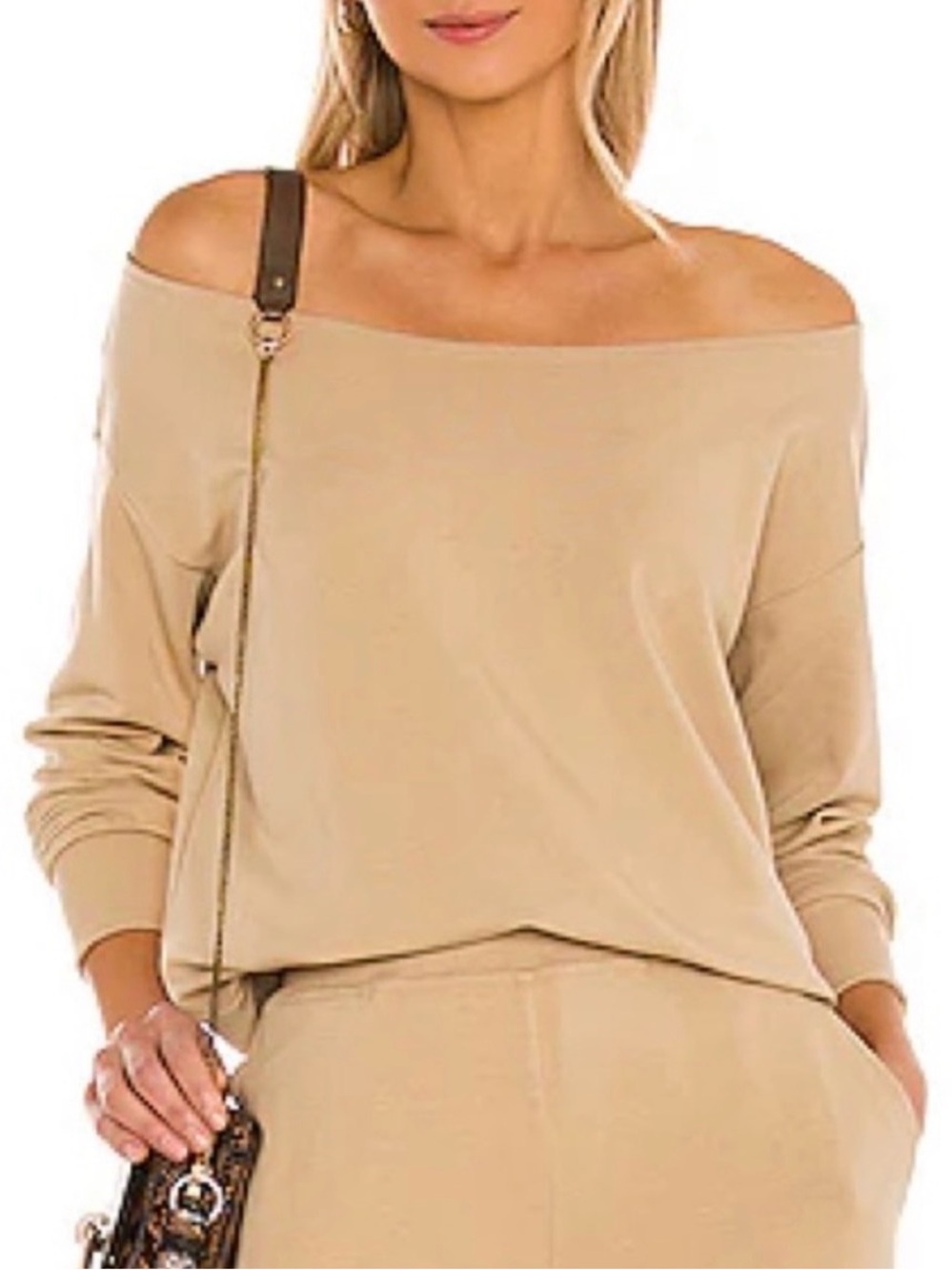 L'AGENCE Super Soft Kimora Camel Off-the-Shoulder Sweater